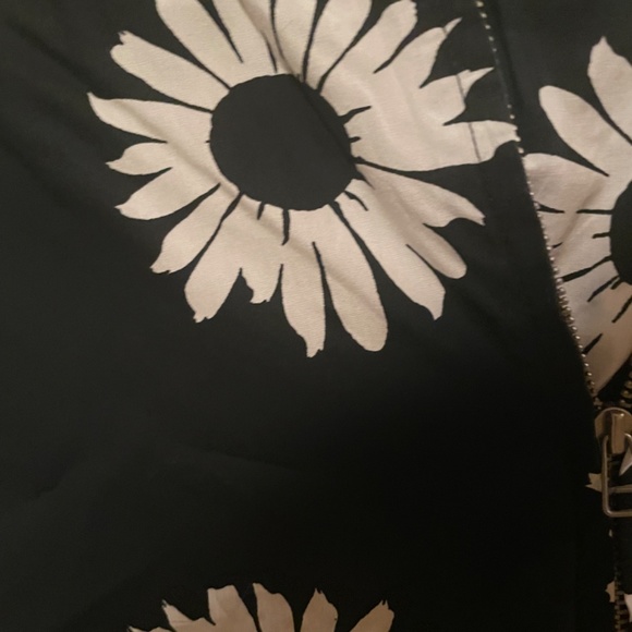 Gap floral dress with belt - Picture 6 of 6